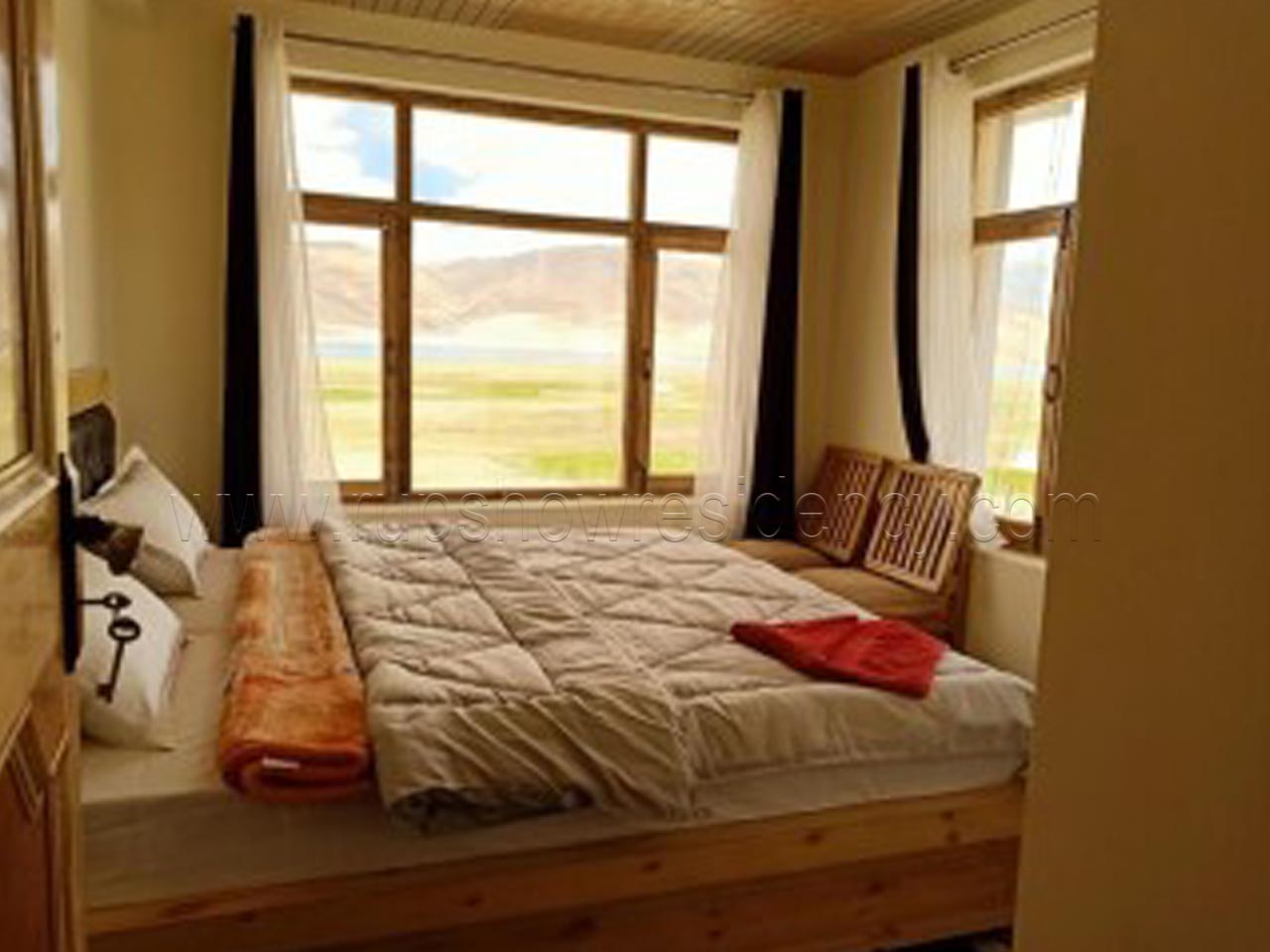 Rupshow Residency Room